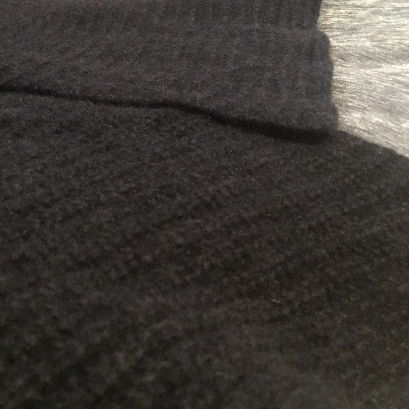 Sweater - Picture 3 of 3